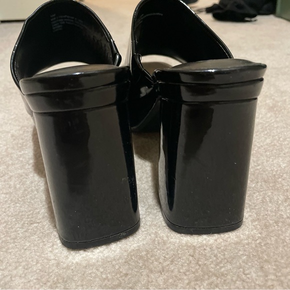 Platform Block Heel - Picture 4 of 9